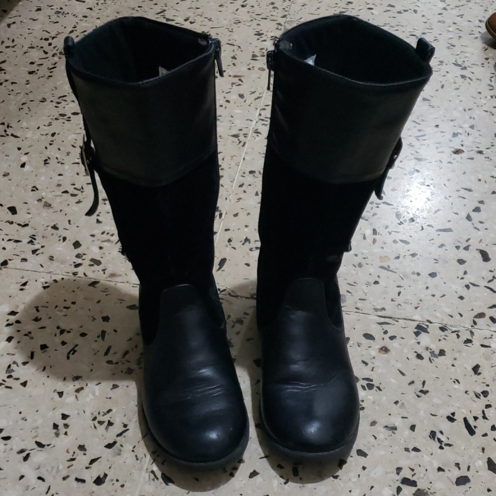Boots girl